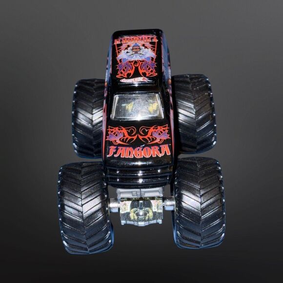 Hot Wheels Monster Jam Fangora Horror Diecast Monster Truck 1:64 Scale A27 - Picture 7 of 12